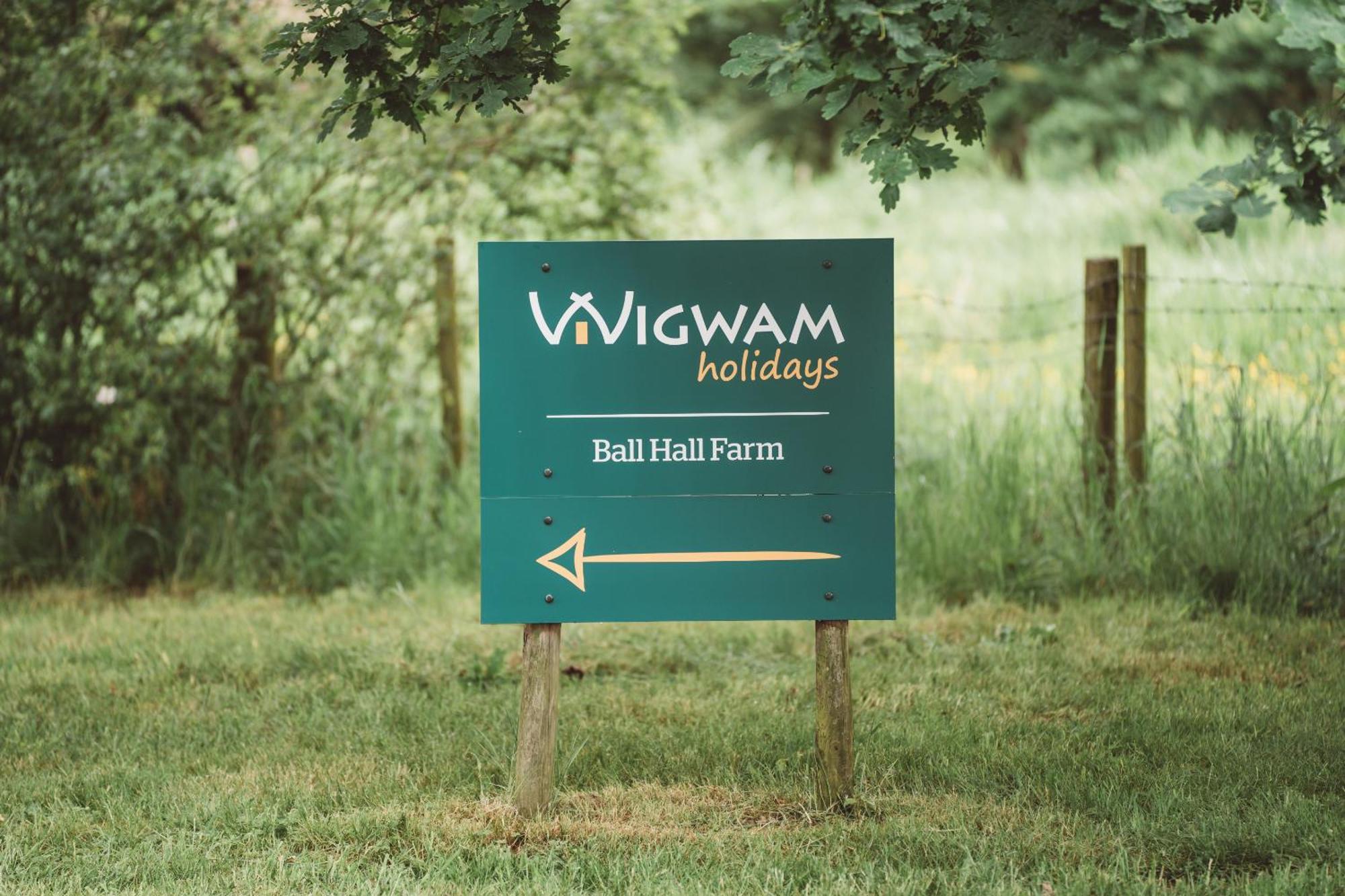 Ball Hall Farm By Wigwam Holidays East Cottingwith Esterno foto